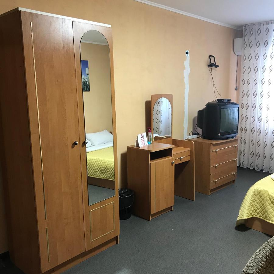 Мини Отель «Positive” Kiev Dış mekan fotoğraf